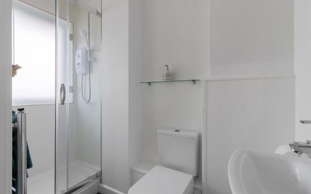 Exeter City Centre Apartments Baxter Apartment