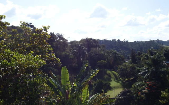 Casa Agradável com piscina.