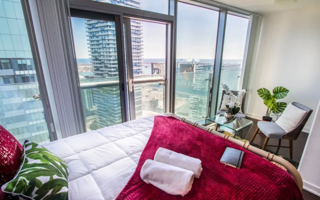 MiCasa Suites - Modern Executive Condo