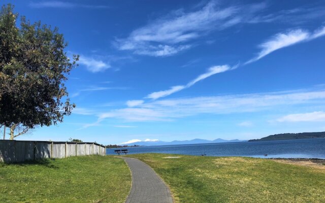 Lakeside Apartment Taupo Waimahana 11