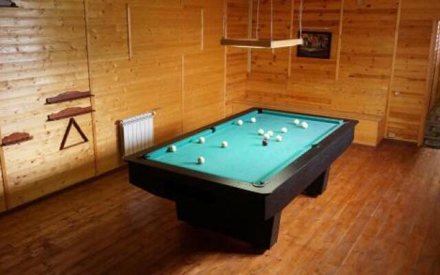 Guest house Ustujanin & pomor