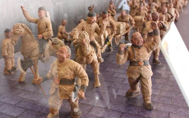 Fengyanjianguo Hotel