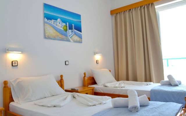 Summer Breeze Hotel