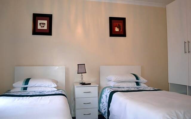 Annies Guest House