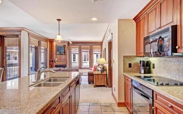Beautiful Condo In The Heart of Copper - MC308 by RedAwning