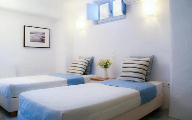 House with private pool