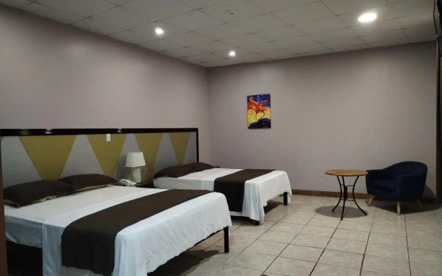 Hostal Ejecutivo Las America