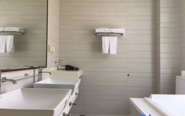 Fuxian Lake Lan'an Holiday Hotel