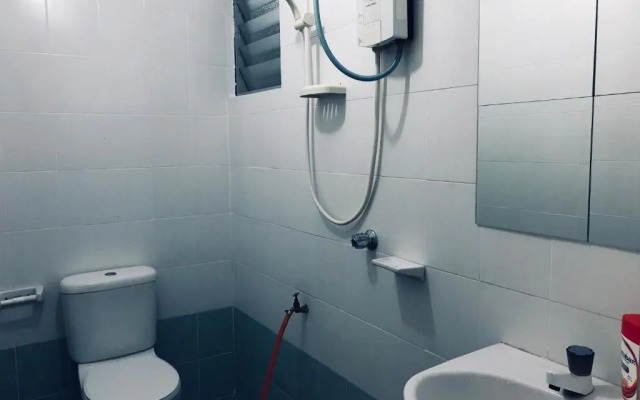 Pelangi Mall Condominum by iHost