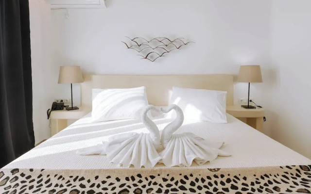 Hotiday Room Collection - Naxos