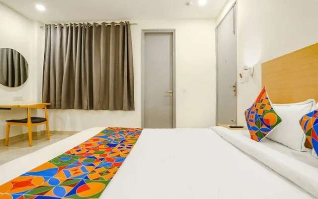 Fabhotel Rose Aroma