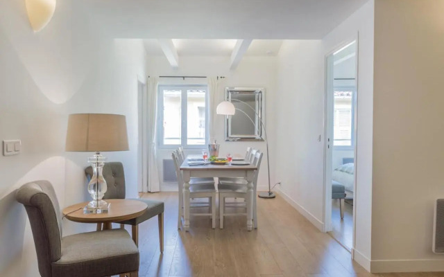Sunlight Properties - "Neptune" - Bright - Old Town - By sea