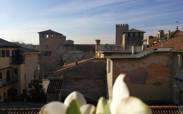 Rooms Castelvecchio - Palazzo Canossa