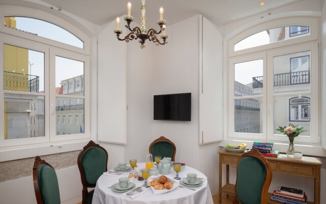 Aurea Once Upon a House