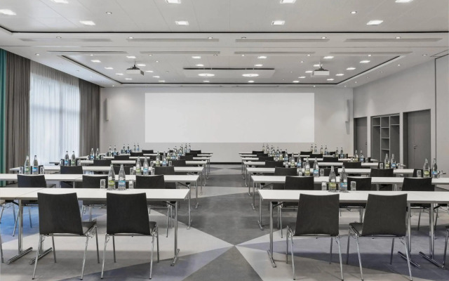 Courtyard by Marriott Zurich North