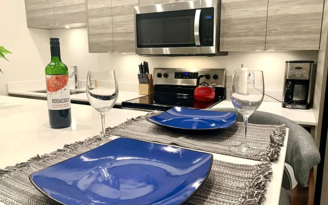 Romantic Lakeside Studio Suite