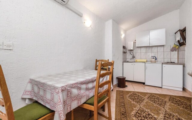 Stunning Home in Potocnica With Wifi and 1 Bedrooms