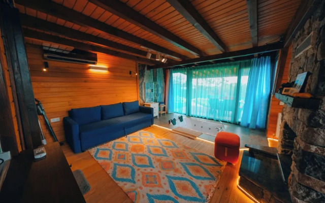Boz Bungalov