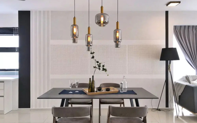 Ekocheras Suite