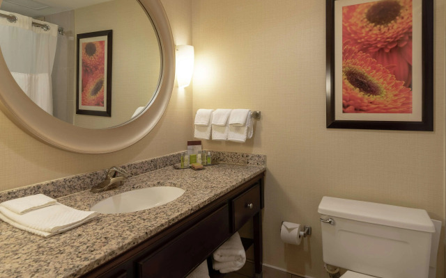 Doubletree by Hilton Hotel Norfolk Airport