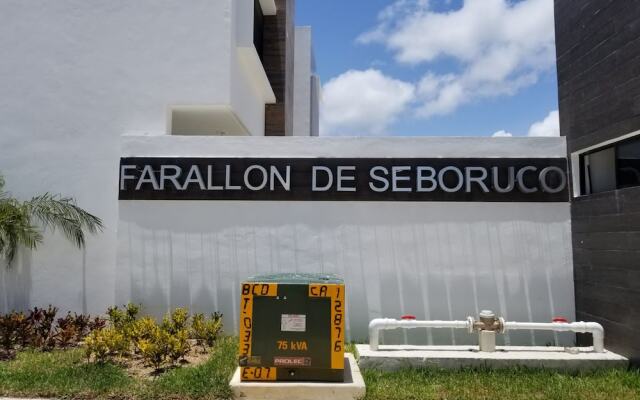 Bella Casa Nueva en Playa del Carmen