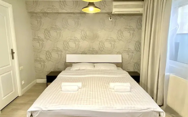 Downtown Victoria Studios By CityBookings