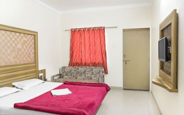 GuestHouser 1 BR Guest house e30e