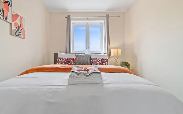 Impeccable 3-bed House in Hornchurch