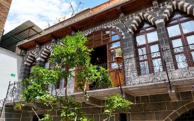 Cumbalı Butik Hotel Diyarbakır