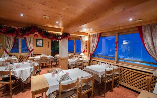 Logis Hôtel la Cremaillère