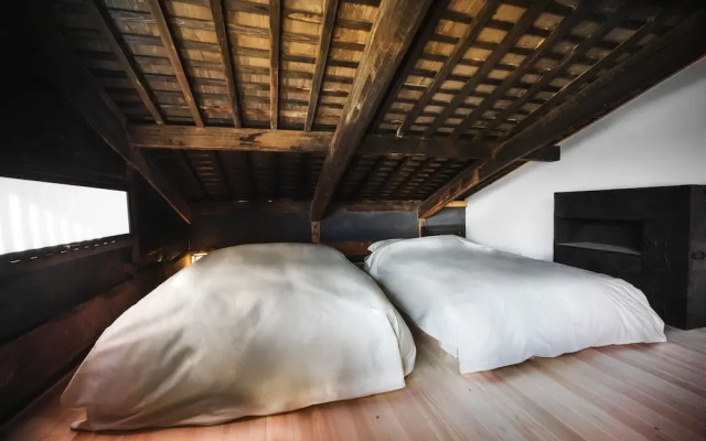 The Expedition Hotel Zenagi