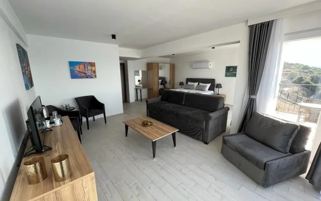 Ni Marin Hotel