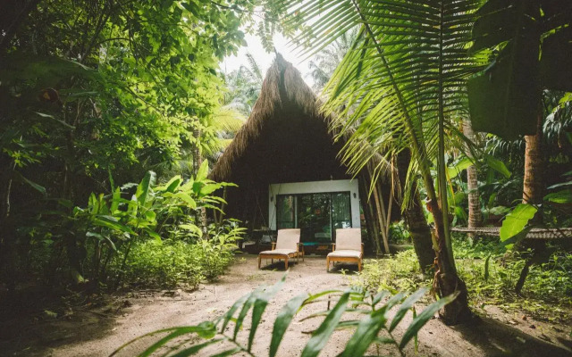 The Resort at Isla Palenque