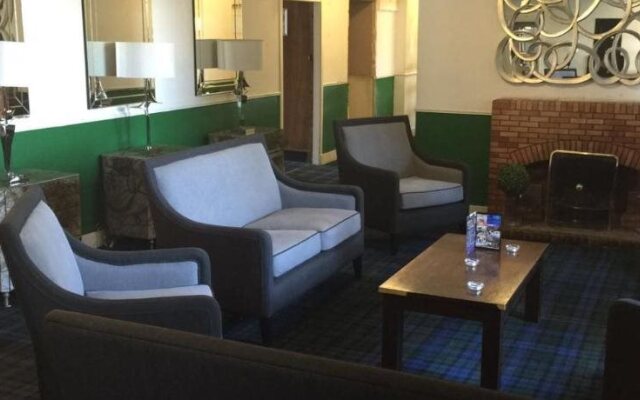 Huntly Arms