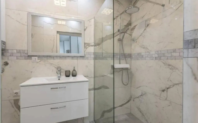 Royal Platinum Studio Apartment