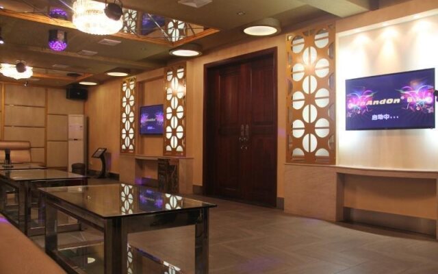 Hongyunlai Business Hotel