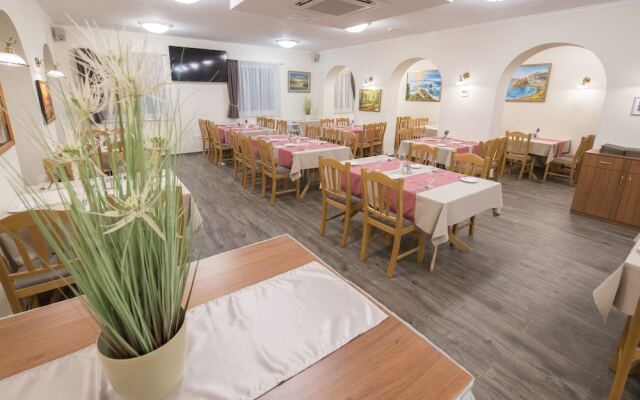 Land Plan Hotel And Restaurant