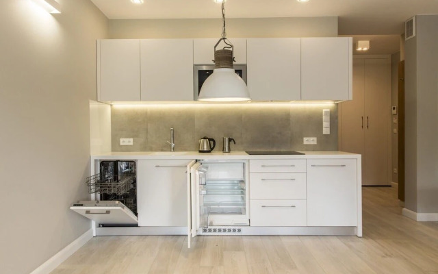 Royal Hill Residence