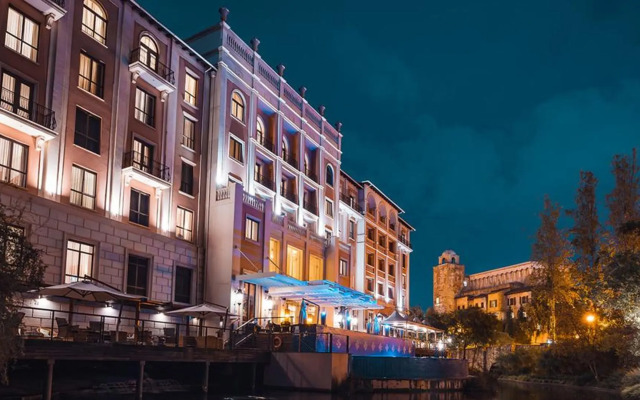 Pivot Hotel Montecasino