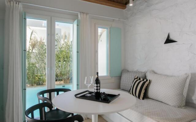 Majo Suites Hotel