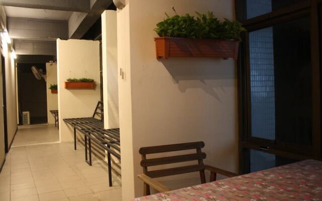The Mixx Hostel