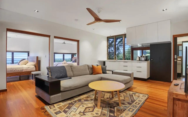 Banyandah - 7 Pratt Court