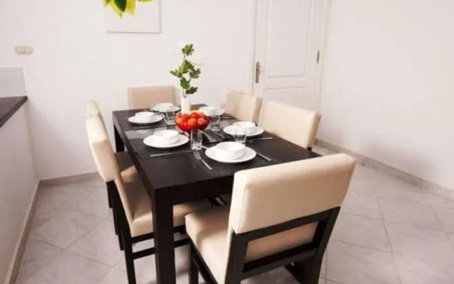 Desert Pearl Beach Apartment