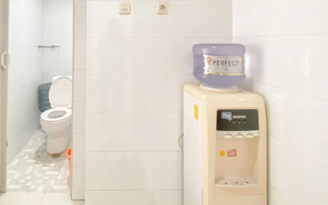 Strategic And Homey 2Br At Grand Palace Kemayoran Apartment