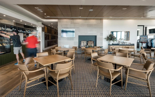 Mercure Portsea