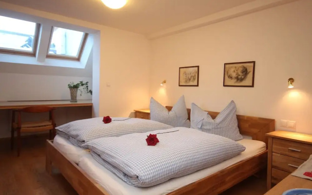 Spacious Apartment in Kitzbuhel near Ski Lift