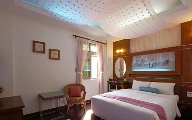 Seashell Bay Hotel