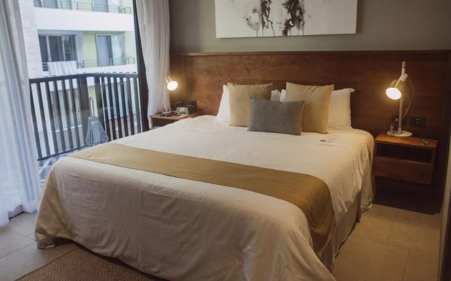 IT Condo by Realty Group