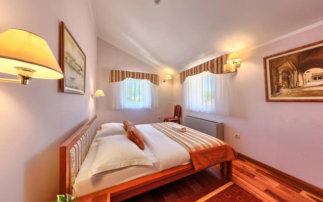 Hotel-restaurant Trogir