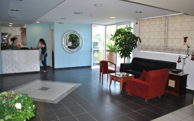 EpiHotel Odysseas